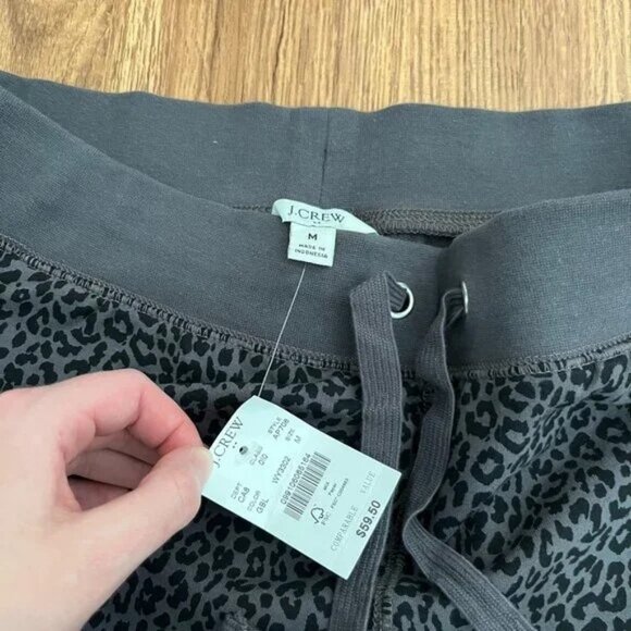🐨 NWT J. Crew Sweatpants! - Picture 4 of 6